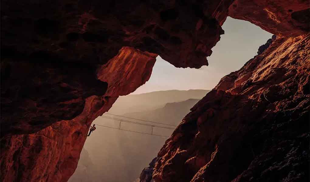 Actividades de trekking organizadas por el hotel de lujo Omán