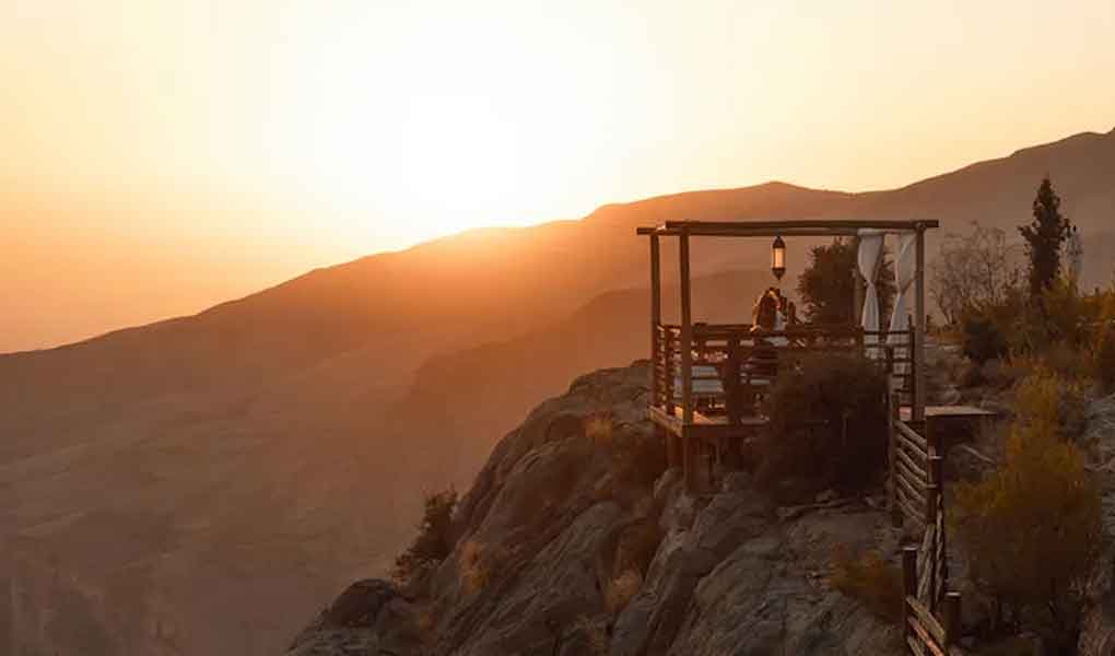 Cena al atardecer en Alila Jabal Akhdar en Omán