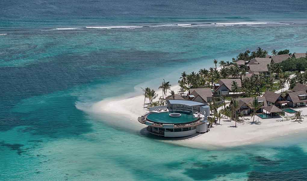 Vistas aéreas de las zonas comunes del hotel Six Senses Kanuhura en Maldivas